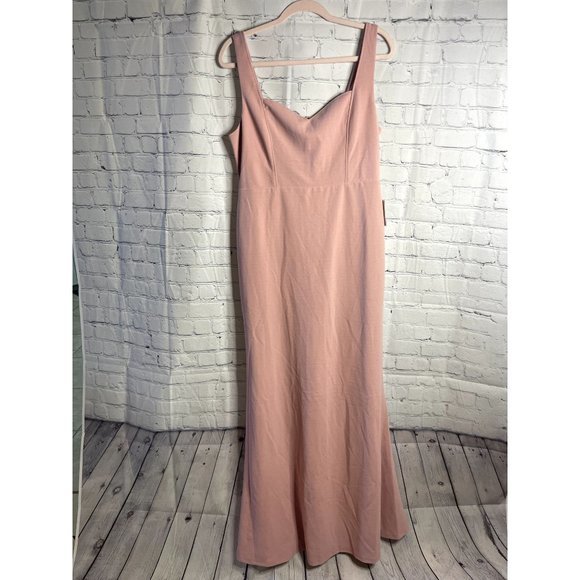 Lulus Dresses & Skirts - Lulus Ladies Blush Pink Formal Gown XL Like New